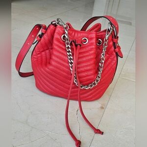 Steve Madden red bucket bag